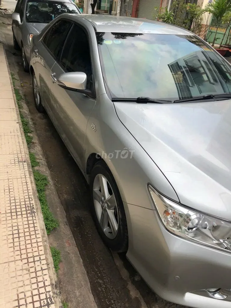 Toyota Camry 2014 photo 4