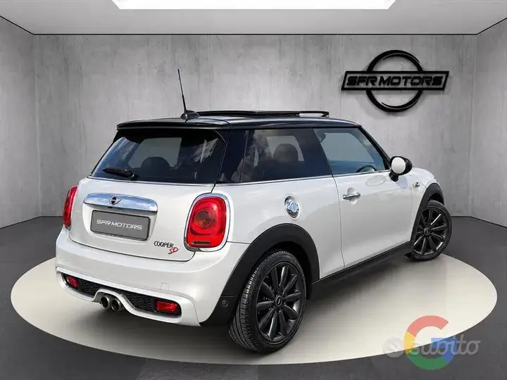 Mini Mini Cooper Sd 2017 photo 4