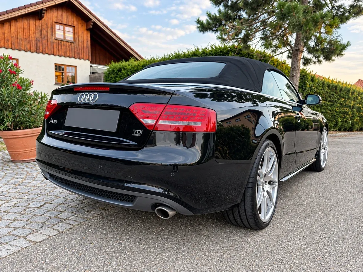 Audi A5 2011 photo 3