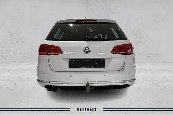 Volkswagen Passat 2012 photo 4