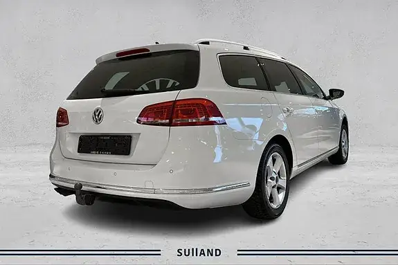 Volkswagen Passat 2012 photo 5