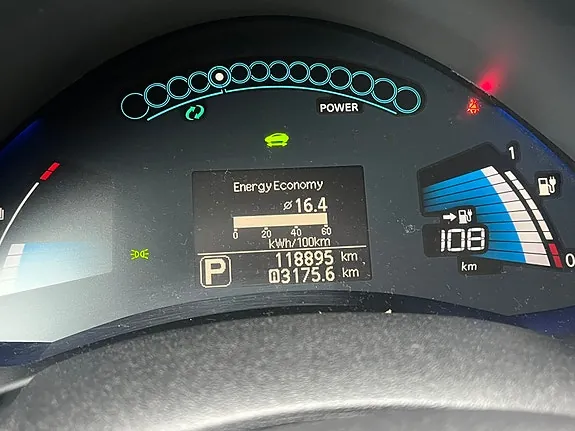 Nissan Leaf 2017 photo 5