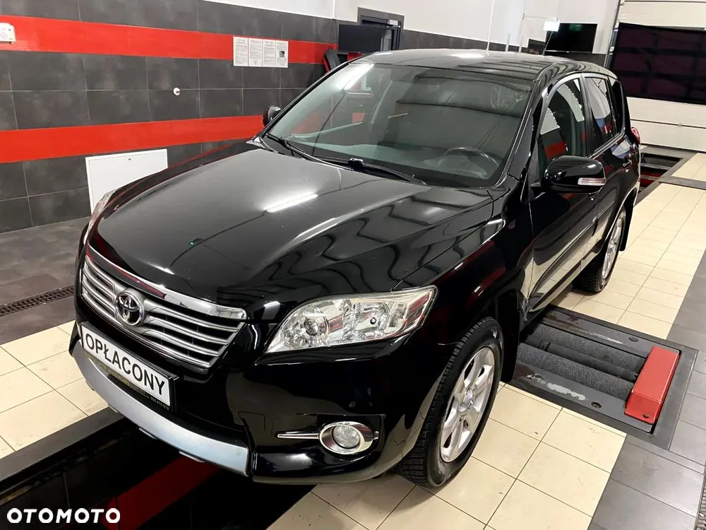Toyota Rav4 2011 photo 2