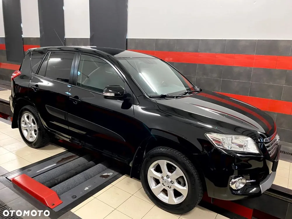 Toyota Rav4 2011 photo 5