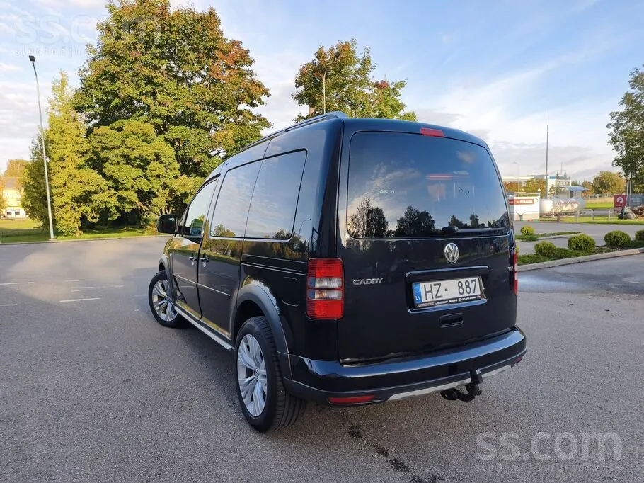 Volkswagen Caddy Scout 2013 photo 5