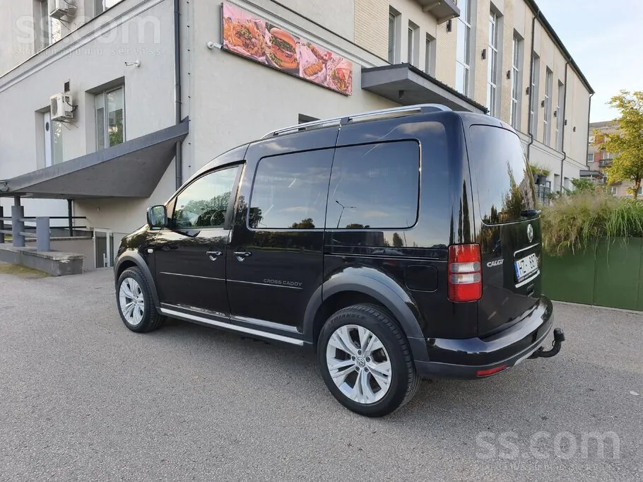 Volkswagen Caddy Scout 2013 photo 4