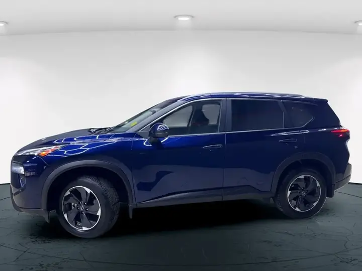 Nissan Rogue 2026 photo 2