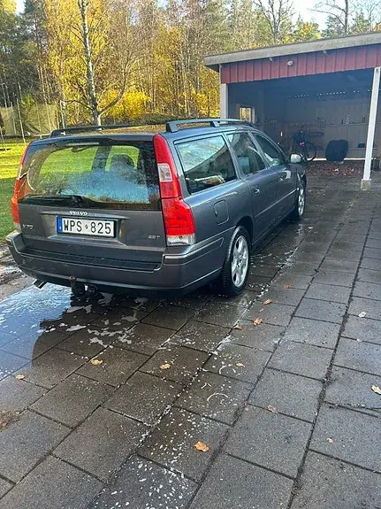 Volvo V70 2005 photo 3