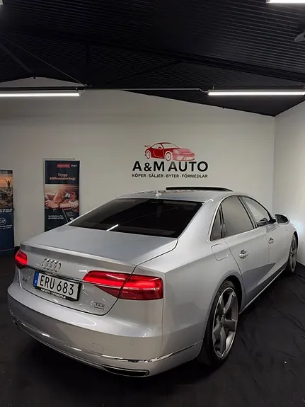 Audi A8 2014 photo 5