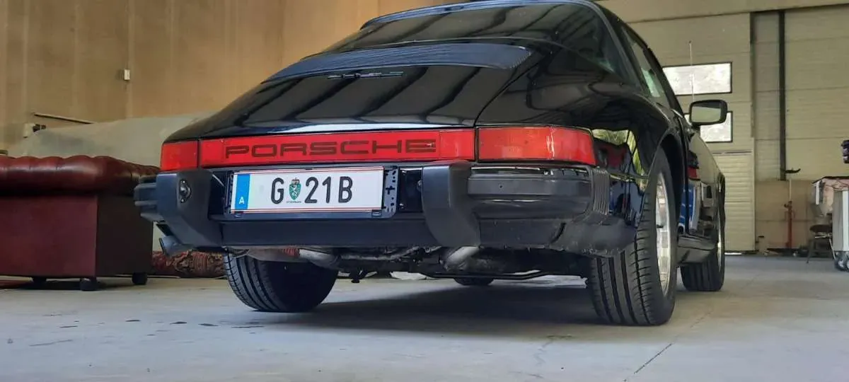 Porsche 911 1981 photo 2