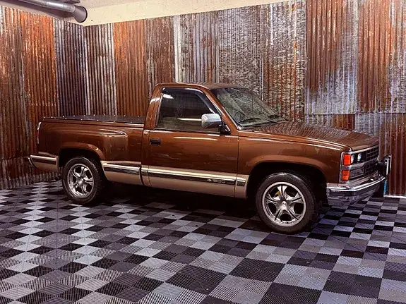 Chevrolet Silverado 1500 1988 photo 2