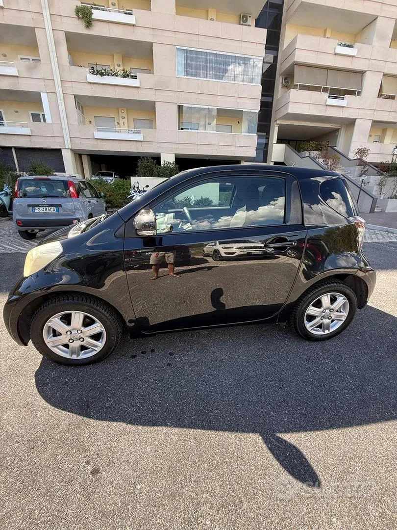 Toyota Iq 2010 photo 3