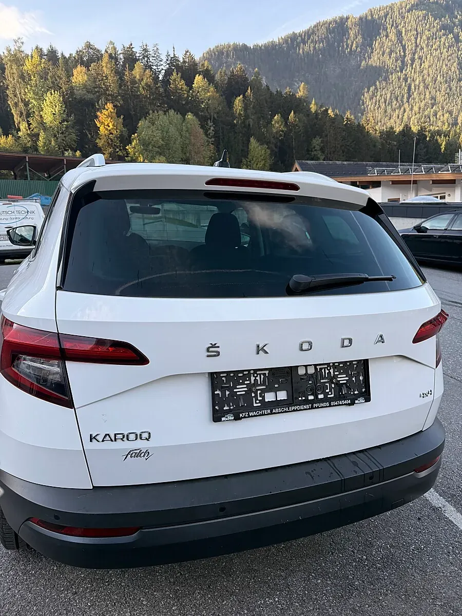 Skoda Karoq 2021 photo 3