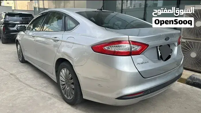 Ford Fusion 2014 photo 2