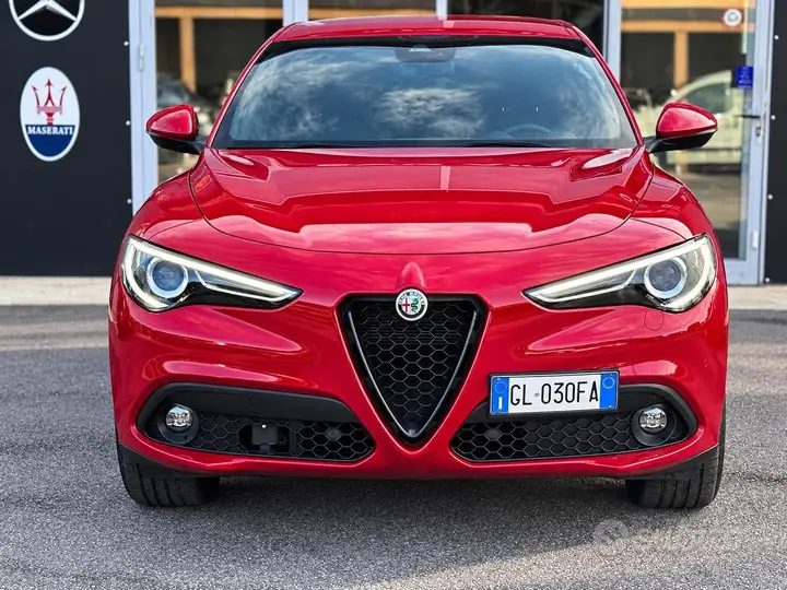 Alfa Romeo Stelvio 2022 photo 2