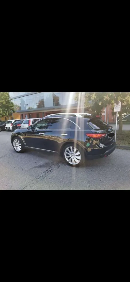 Infiniti Fx 2011 photo 3