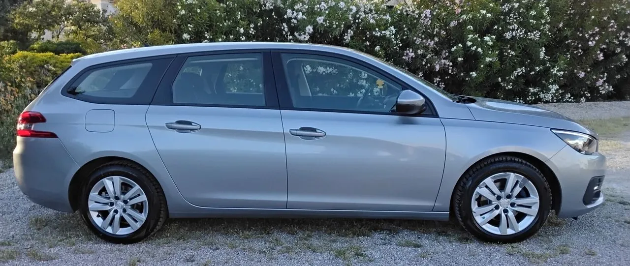 Peugeot 308 2019 photo 5