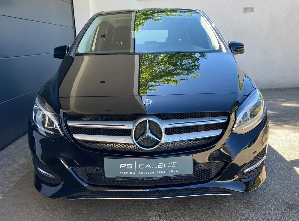 Mercedes-Benz B-Class 2018 photo 2