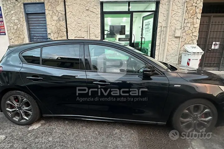 Ford Focus 2025 photo 4