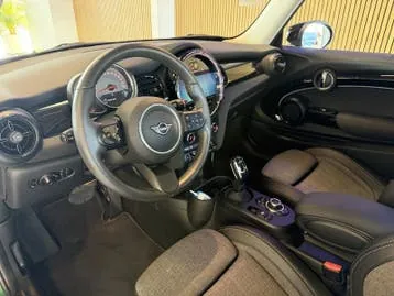Mini Cooper 2023 photo 2