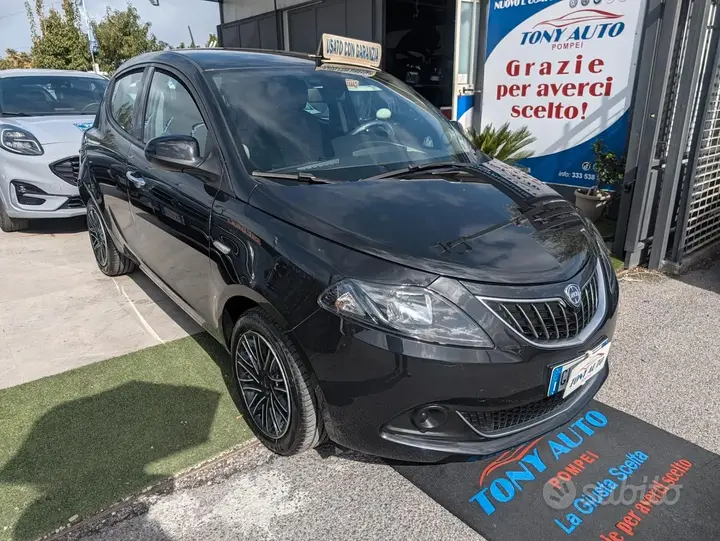 Lancia Ypsilon 2022 photo 3