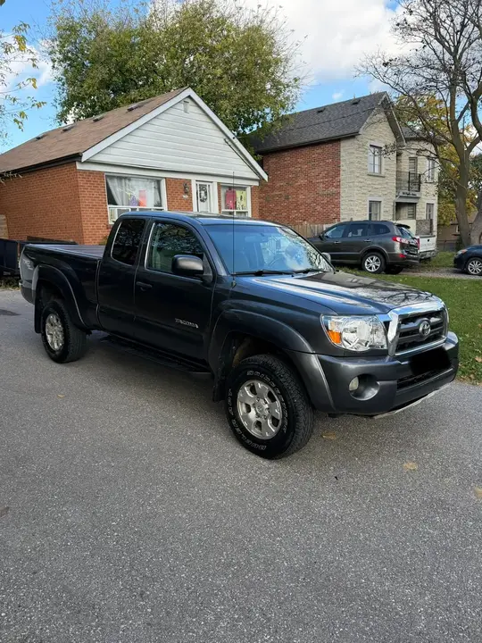 Toyota Tacoma 2010 photo 3