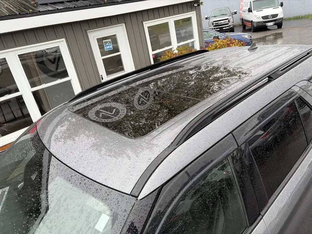 Ford Explorer 2022 photo 5