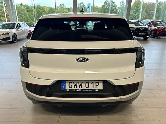 Ford Explorer 2025 photo 5