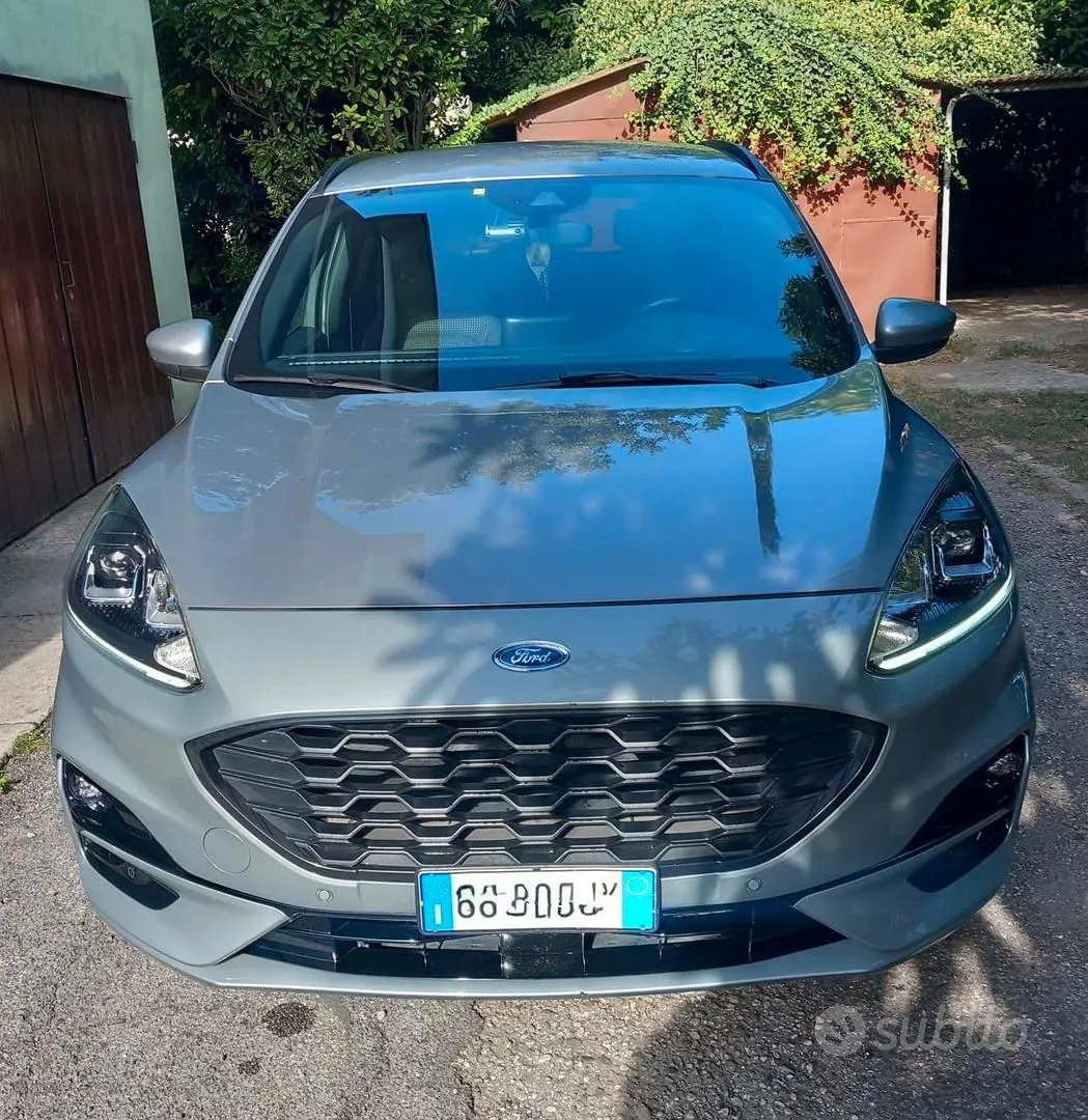 Ford Kuga 2022 photo 3