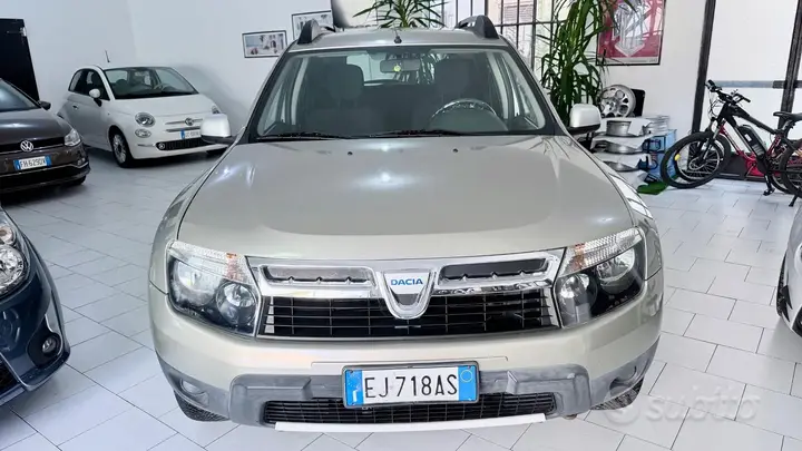 Dacia Duster 2011 photo 3