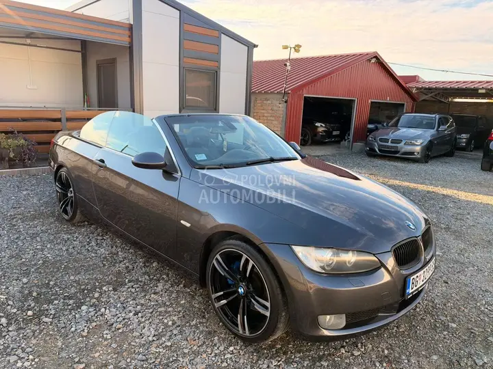 BMW 330 2008 photo 2