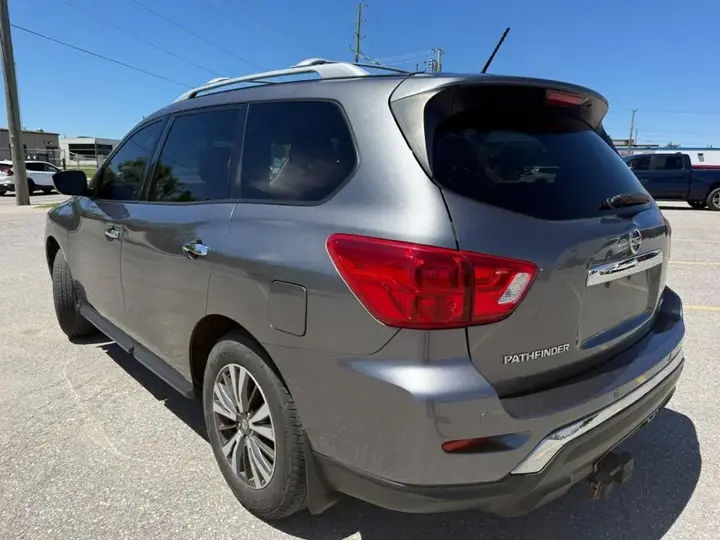Nissan Pathfinder 2017 photo 5