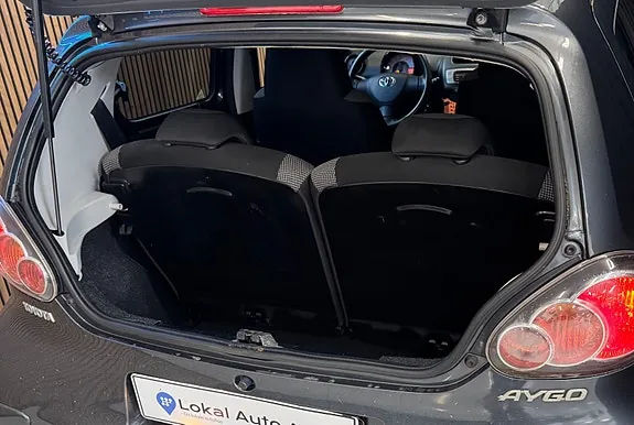Toyota Aygo 2012 photo 4