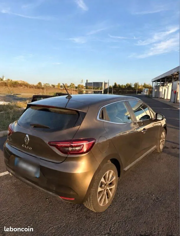 Renault Clio 2020 photo 2