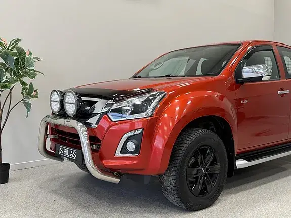 Isuzu D-Max 2017 photo 2