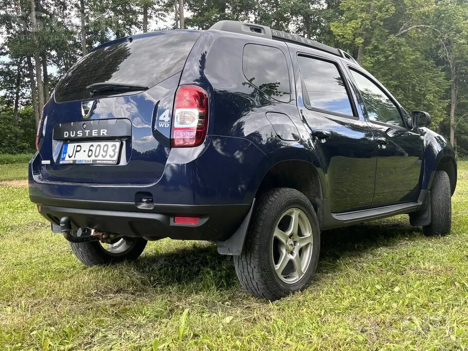Dacia Duster 2014 photo 4