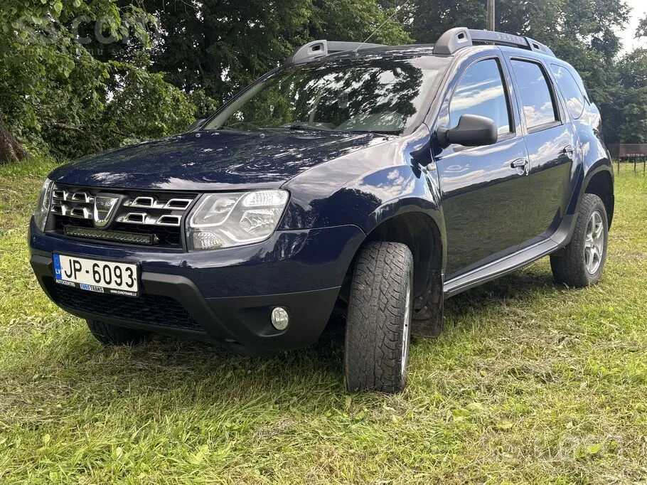 Dacia Duster 2014 photo 2
