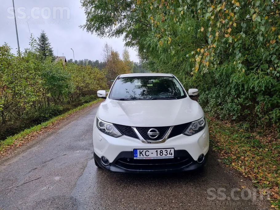 Nissan Qashqai 2015 photo 2