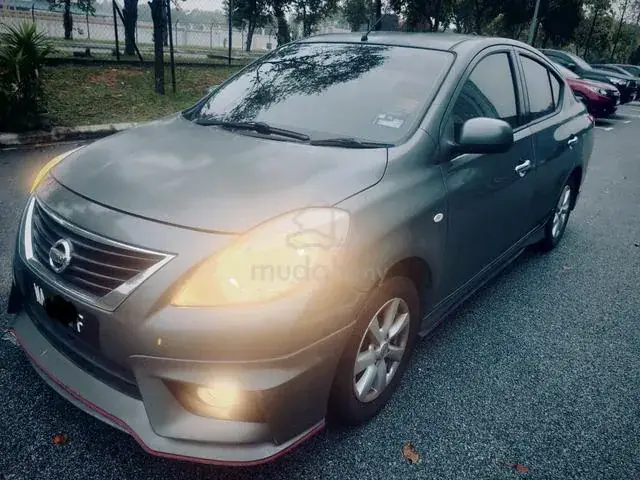 Nissan Almera