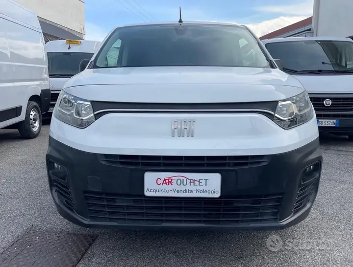 Fiat Doblò 2023 photo 2