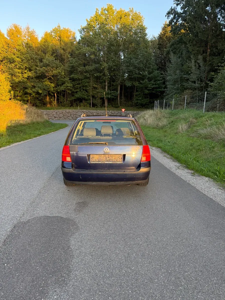 Volkswagen Golf 2001 photo 3