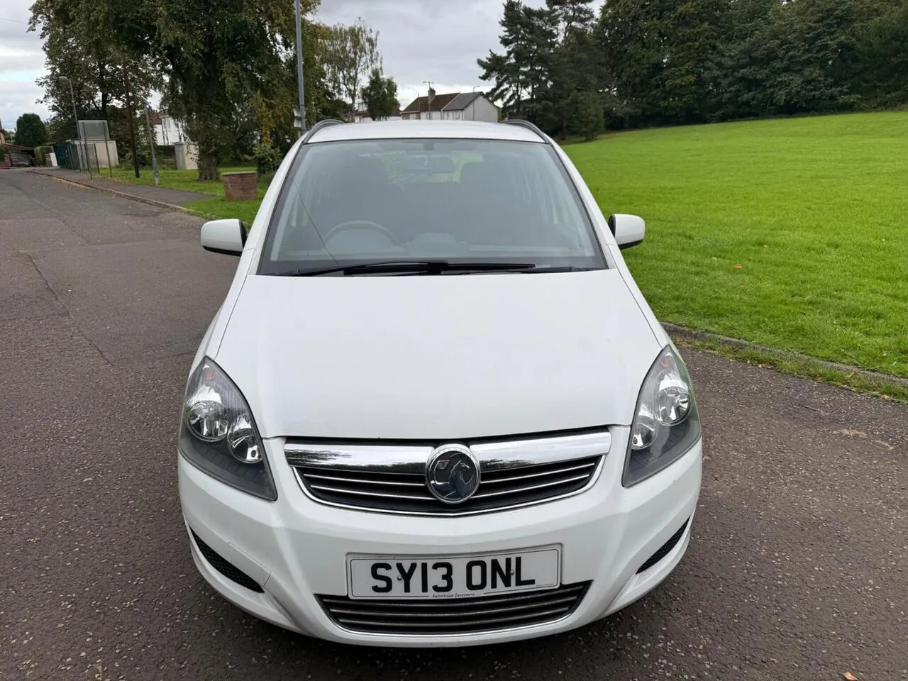 Vauxhall Zafira 2013 photo 3