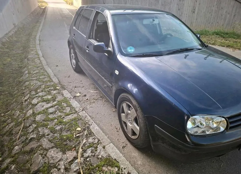 Volkswagen Golf 4