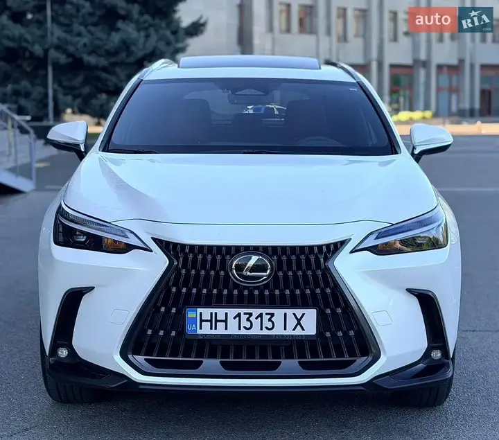 Lexus Nx 2025 photo 2