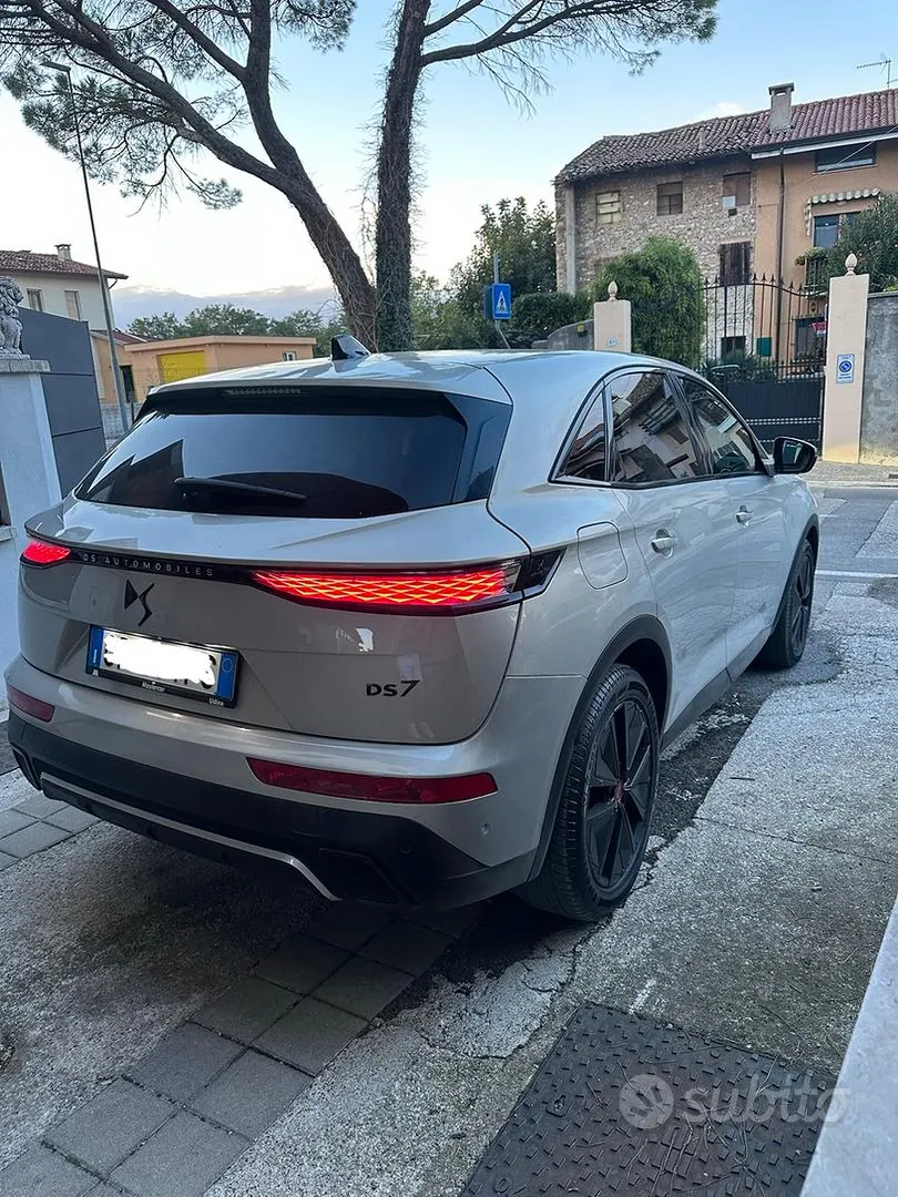DS Automobiles Ds 7