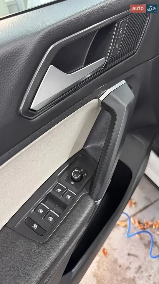 Volkswagen Tiguan 2018 photo 5