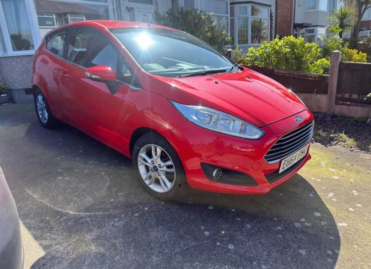 Ford Fiesta 2014 photo 3