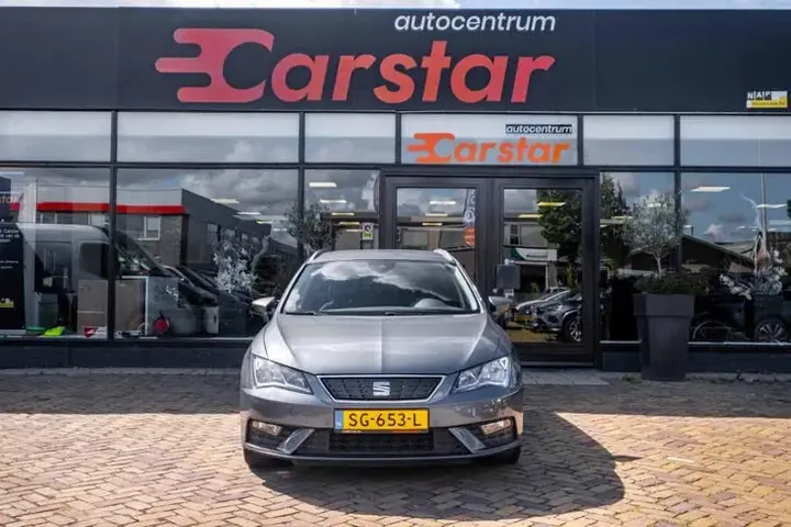 Seat Leon 2018 photo 2