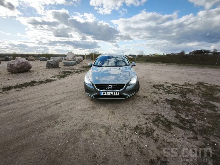 Volvo V40 2015 photo 3