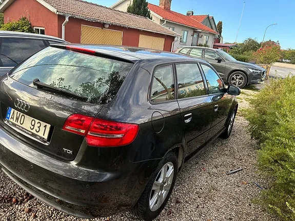 Audi A3 2011 photo 2